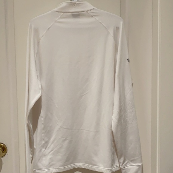 NWOT. Levelwear sweatshirt - Picture 8 of 8